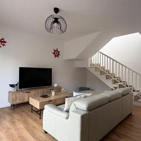 Casa Pauli - Modern 3br House, *